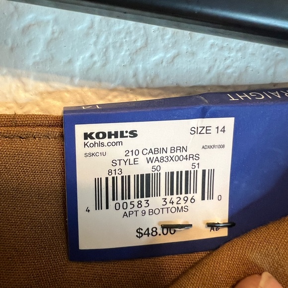 Mid Rise Straight Leg Pants - Picture 8 of 8